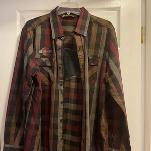 Multicolor Harley Davidson shirt for riding…